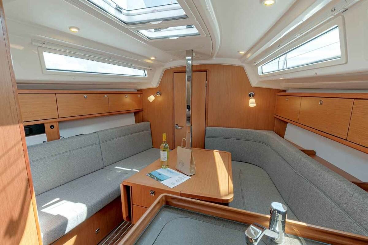 Bavaria Cruiser 34 | Galway Girl
