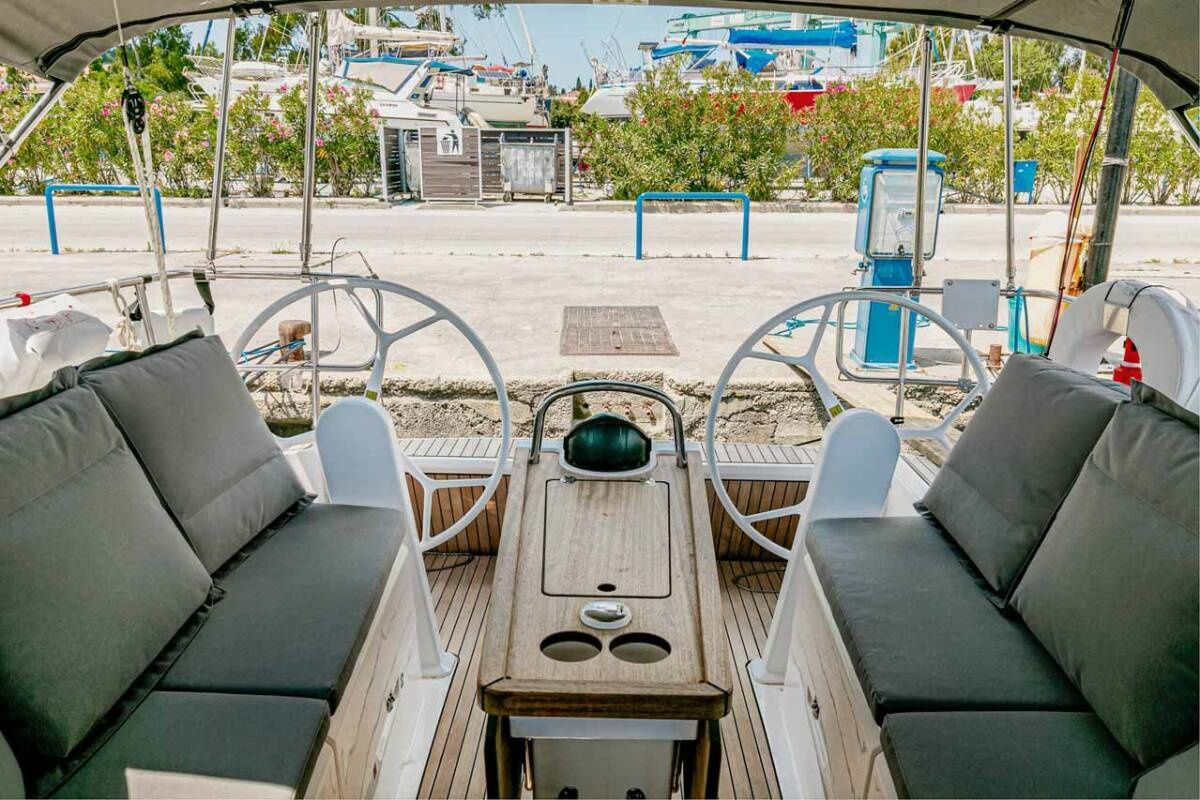 Bavaria Cruiser 34 | Galway Girl