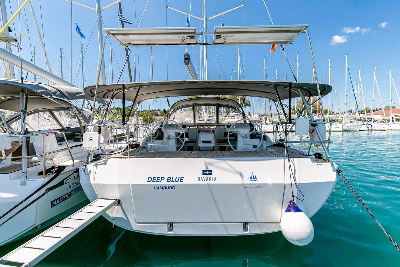 Bavaria C45 | Deep Blue