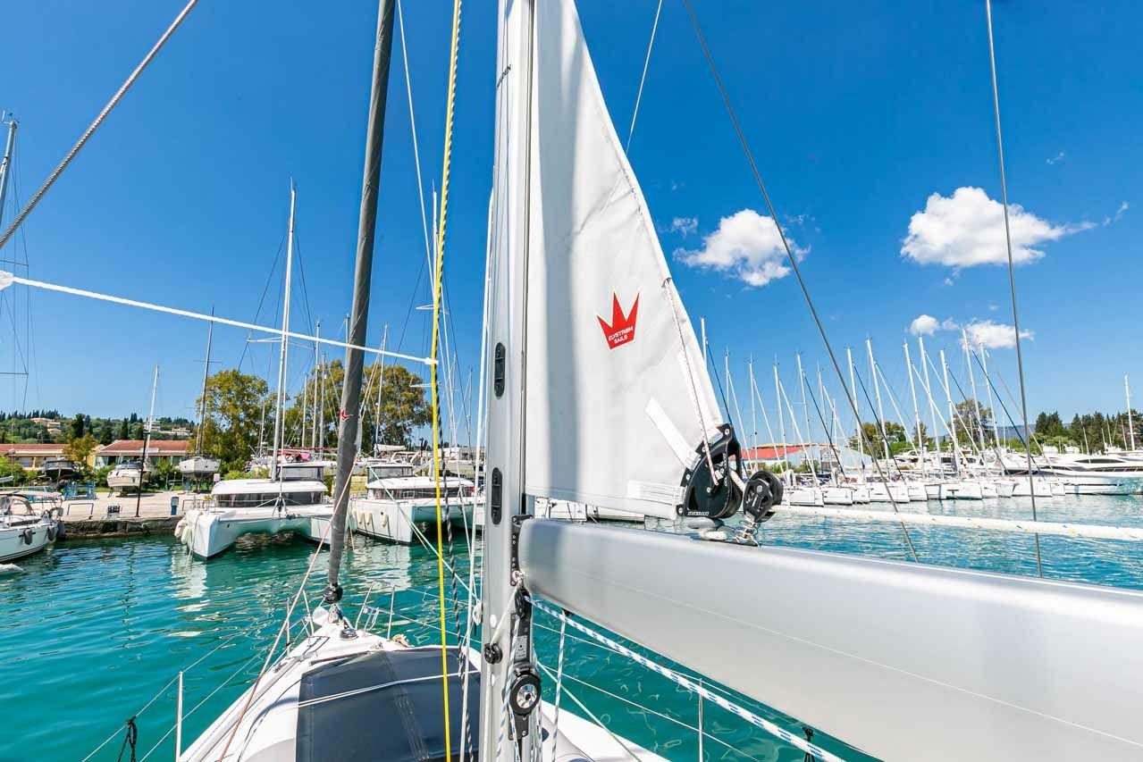 Bavaria C45 | Deep Blue