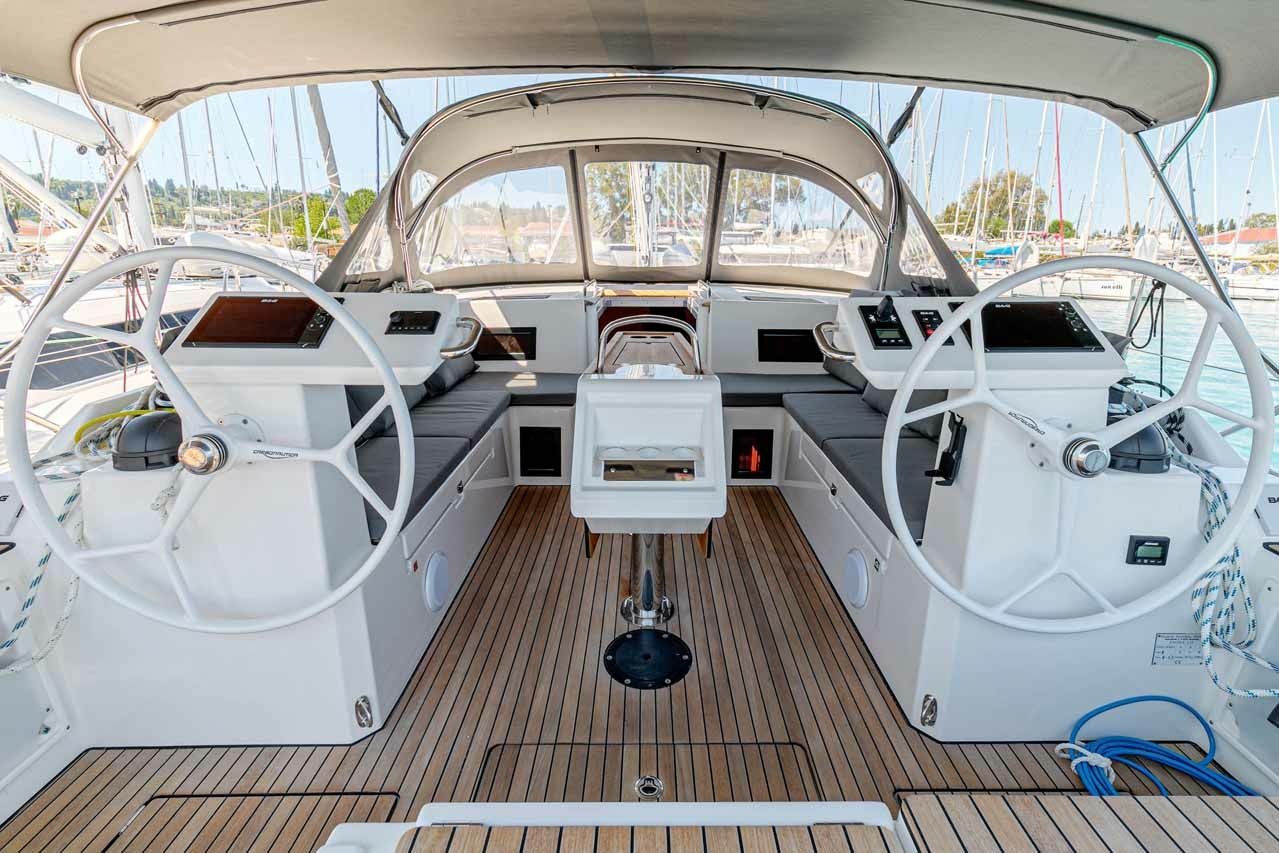 Bavaria C45 | Deep Blue