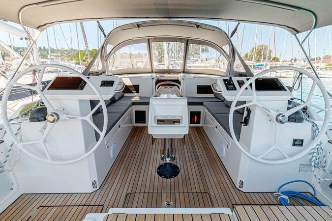 Bavaria C45 | Deep Blue