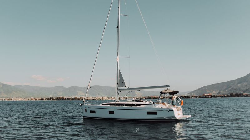 Bavaria C38 | Arinna