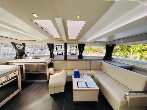 Fountaine Pajot Tanna 47 | Stargazer