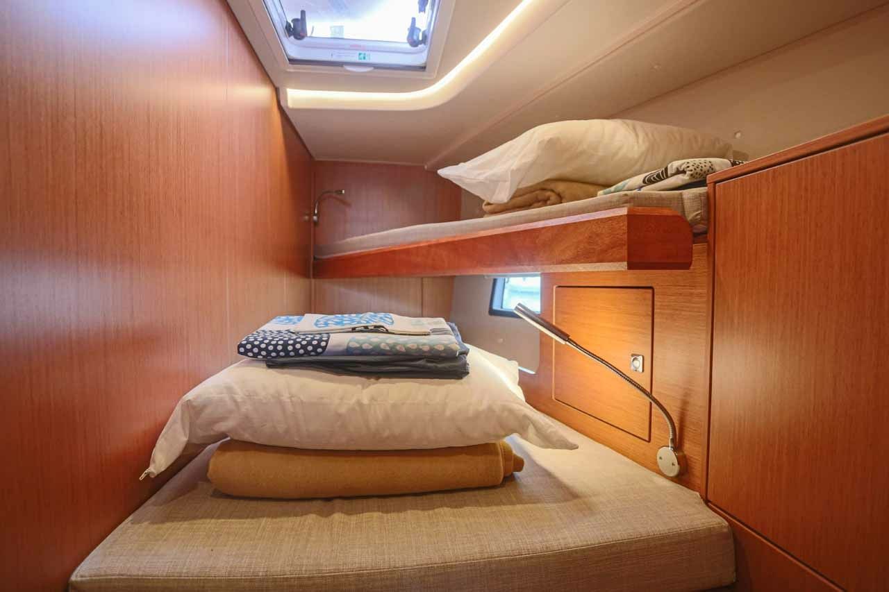 Bavaria C45 | Black Velvet