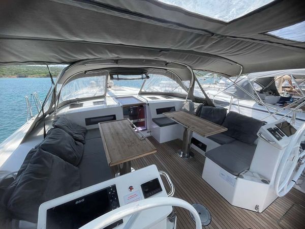 Bavaria C50 | Insomnia