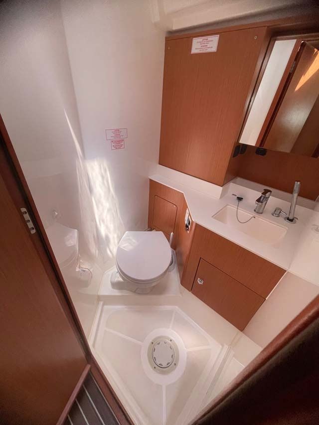 Bavaria C50 | Insomnia