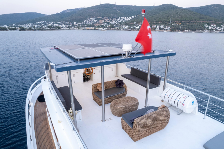 Trawler 70 | Quatros