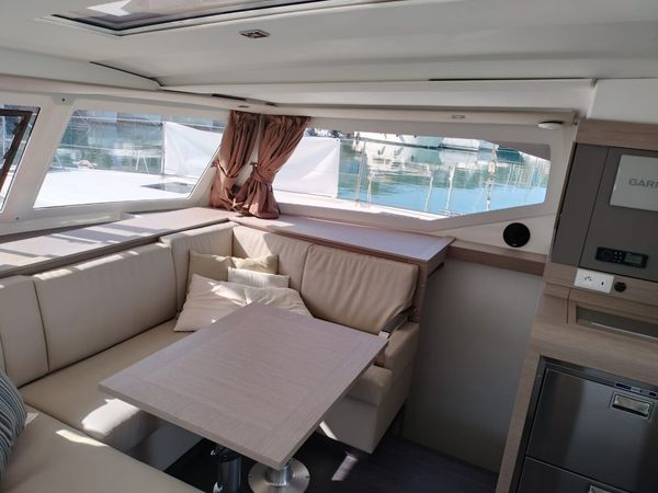 Fountaine Pajot Isla 40 | Luna