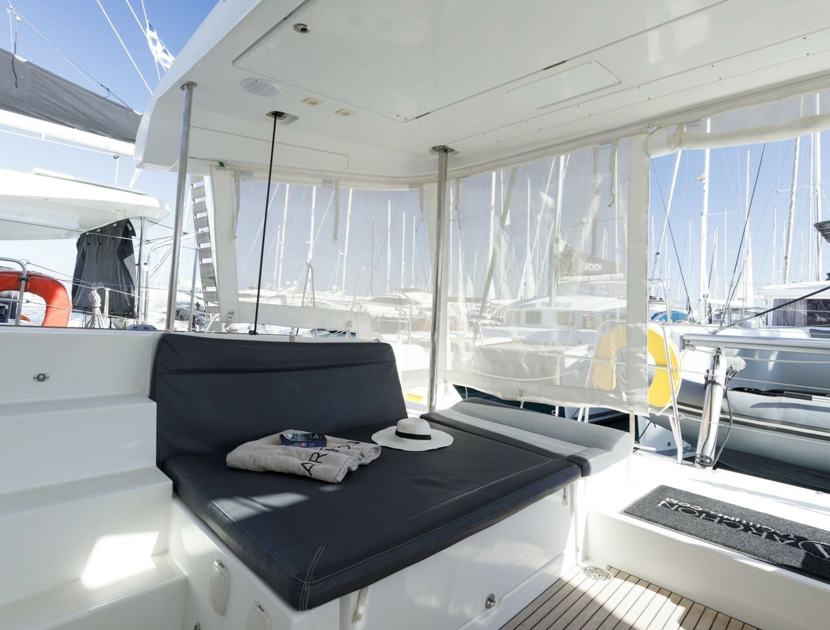 Lagoon 450 F | Greis