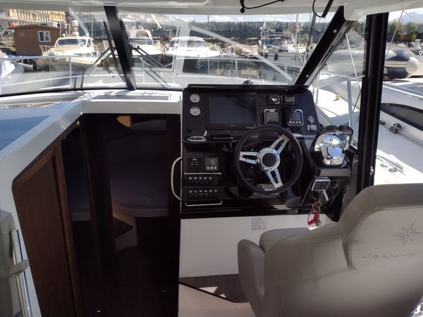 Jeanneau Leader 36 | Eva