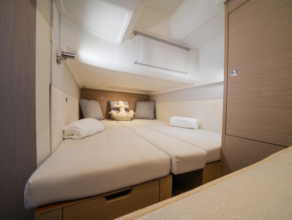 Jeanneau Leader 36 | Sara