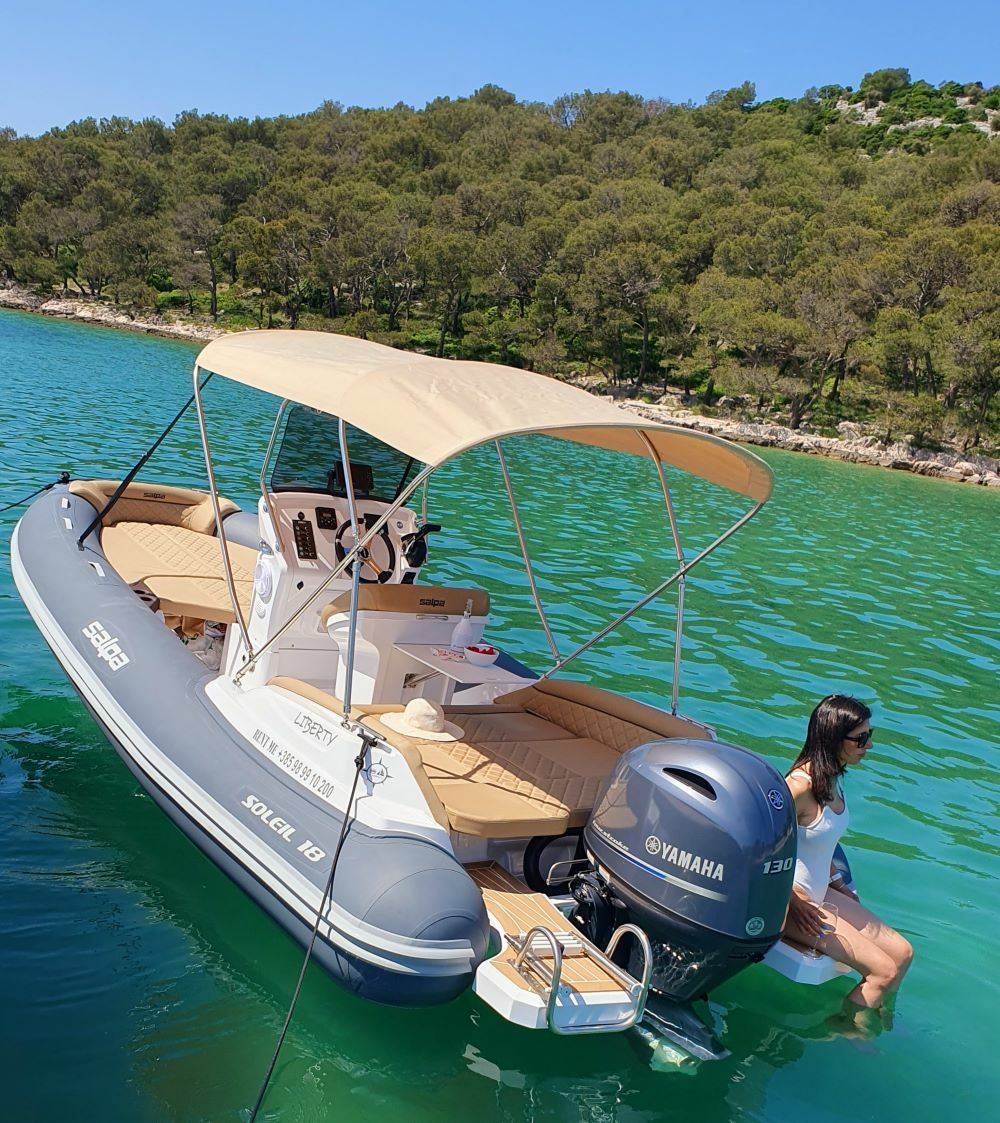 Salpa Soleil 18 | Liberty