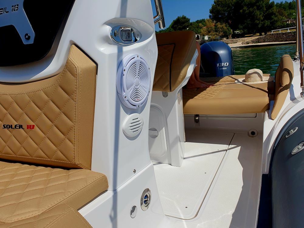 Salpa Soleil 18 | Liberty