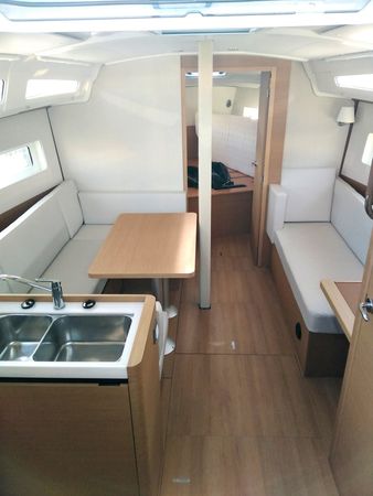 Jeanneau Sun Odyssey 380 | Raphael