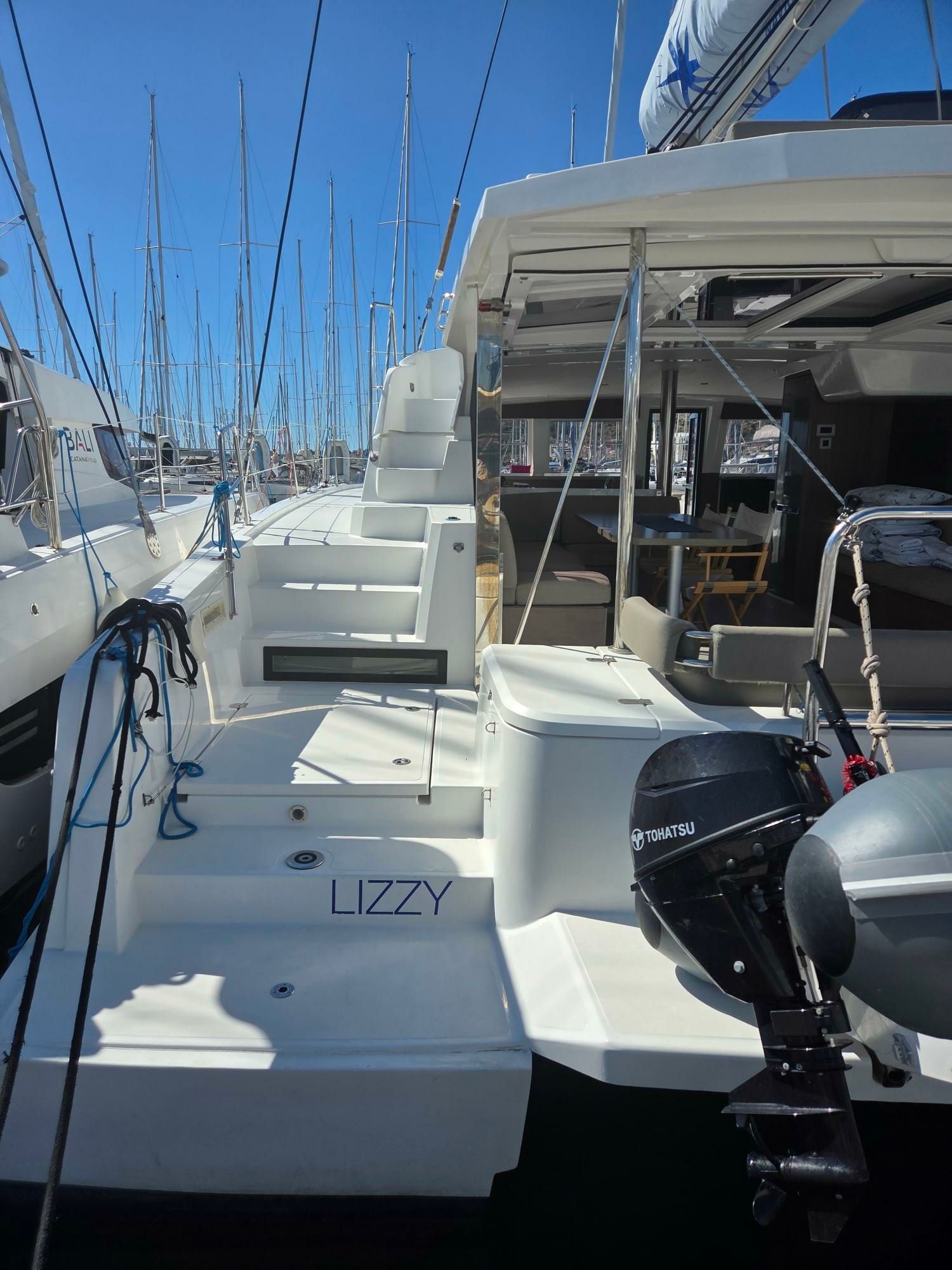 Bali 4.2 | Lizzy