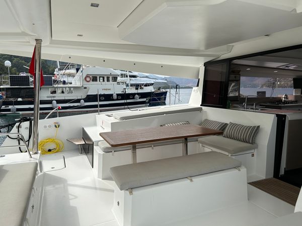 Fountaine Pajot Elba 45 | Halle Berry