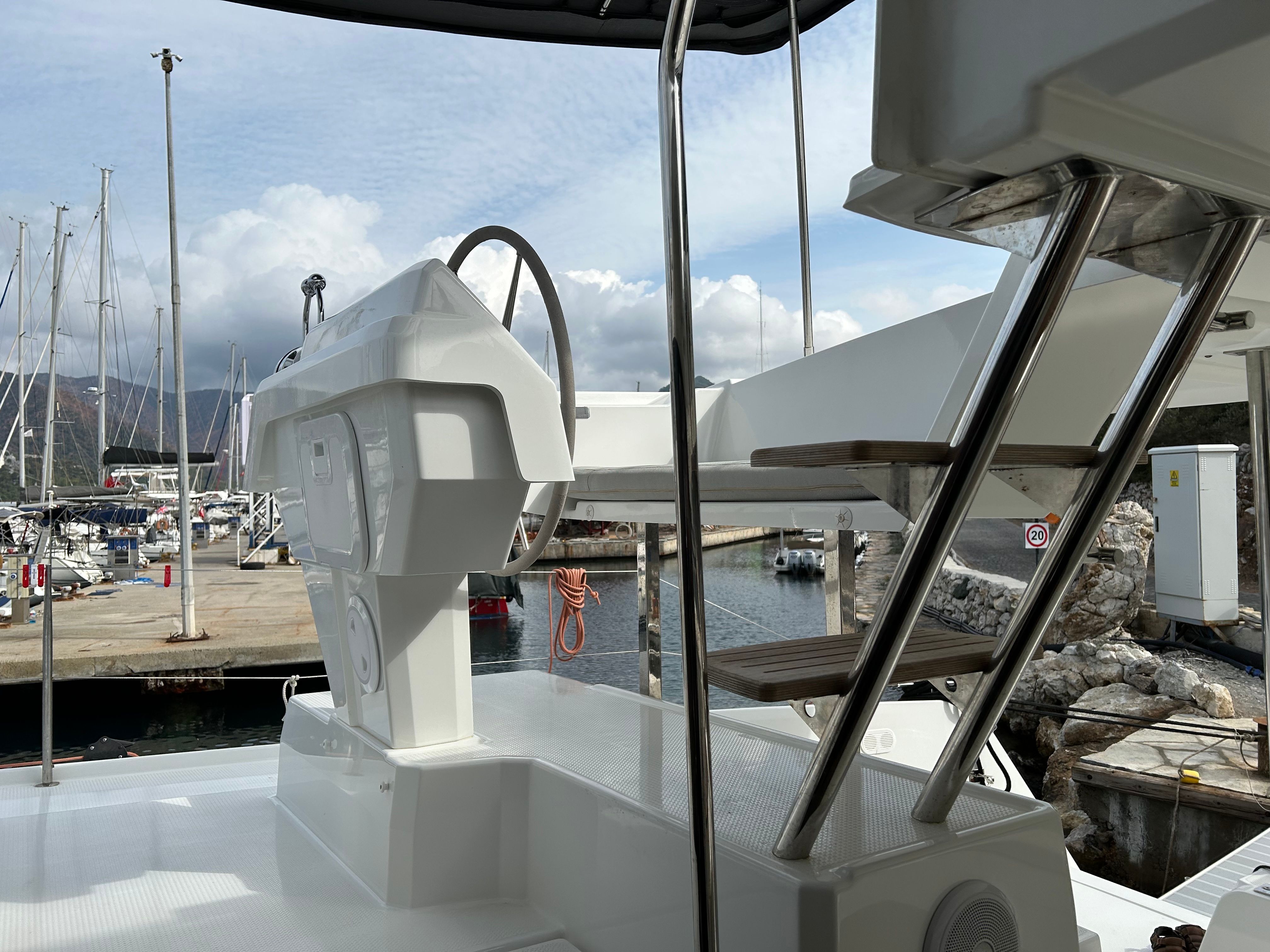 Fountaine Pajot Elba 45 | Halle Berry