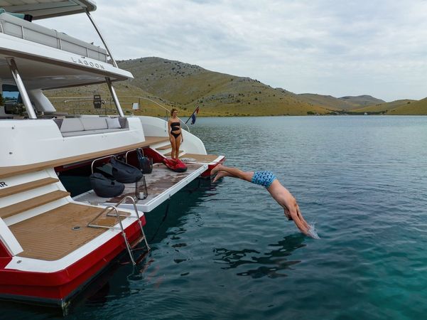 Lagoon Sixty 7 | Mastermind