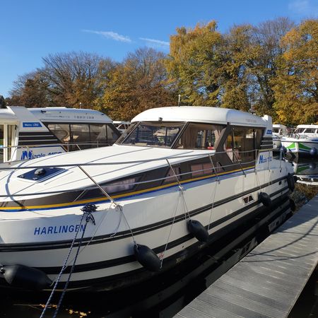 Nicols Sedan 1160 N | Harlingen