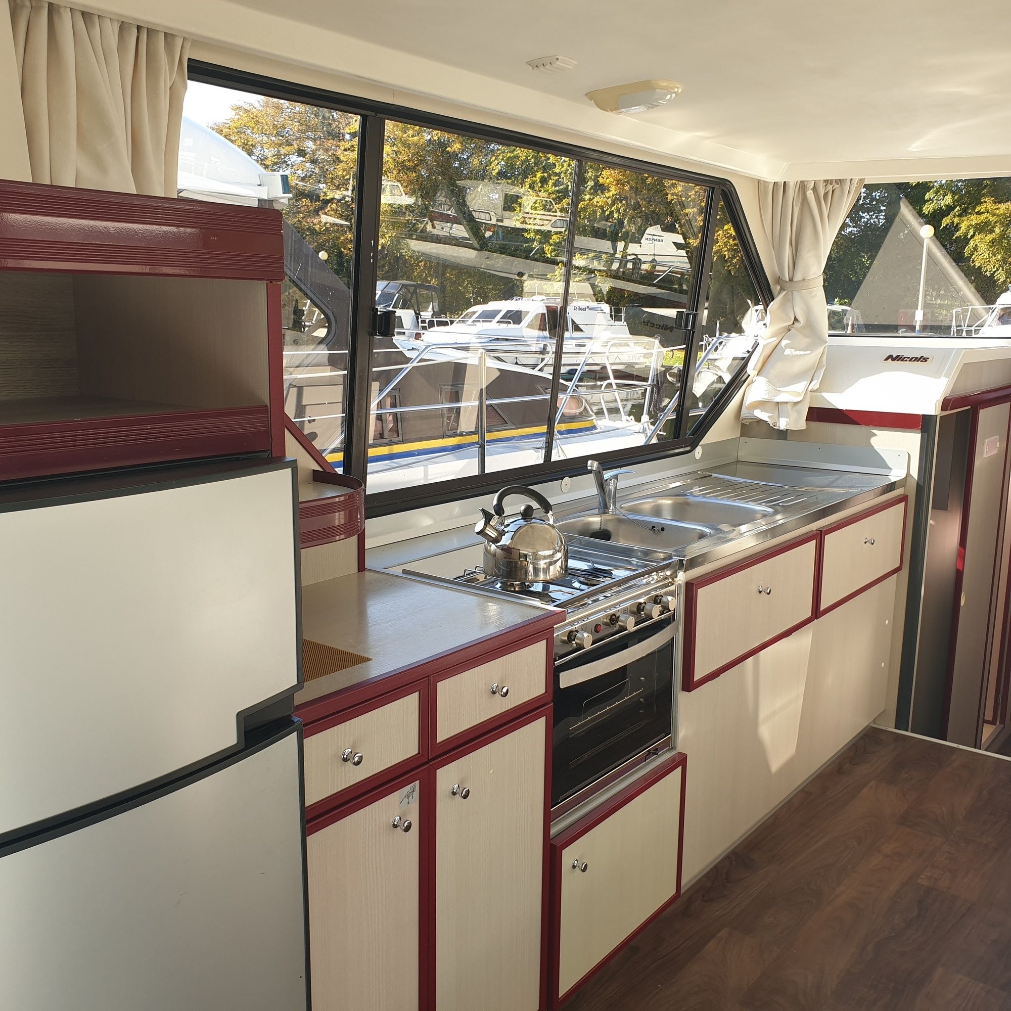 Nicols Sedan 1160 N | Harlingen