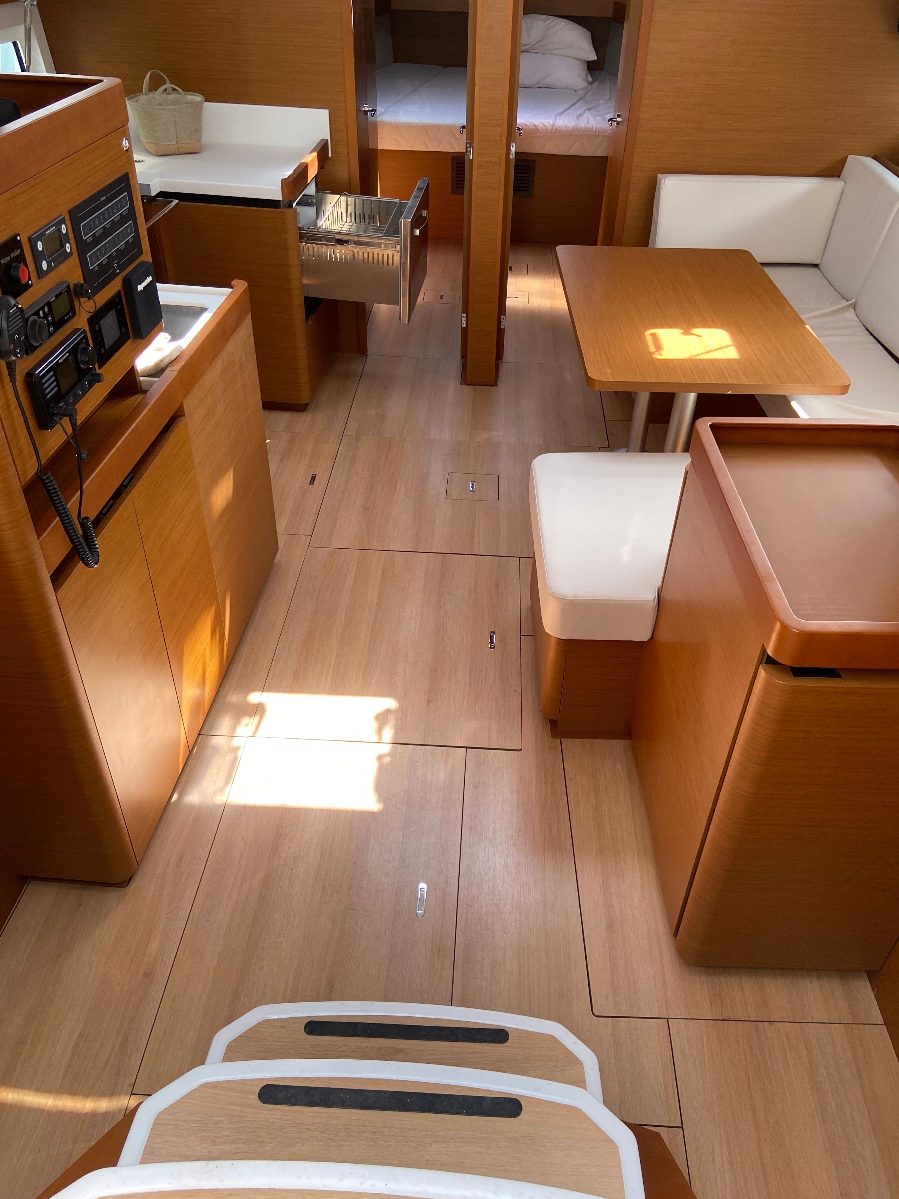 Jeanneau Sun Odyssey 490 | Wu Wei