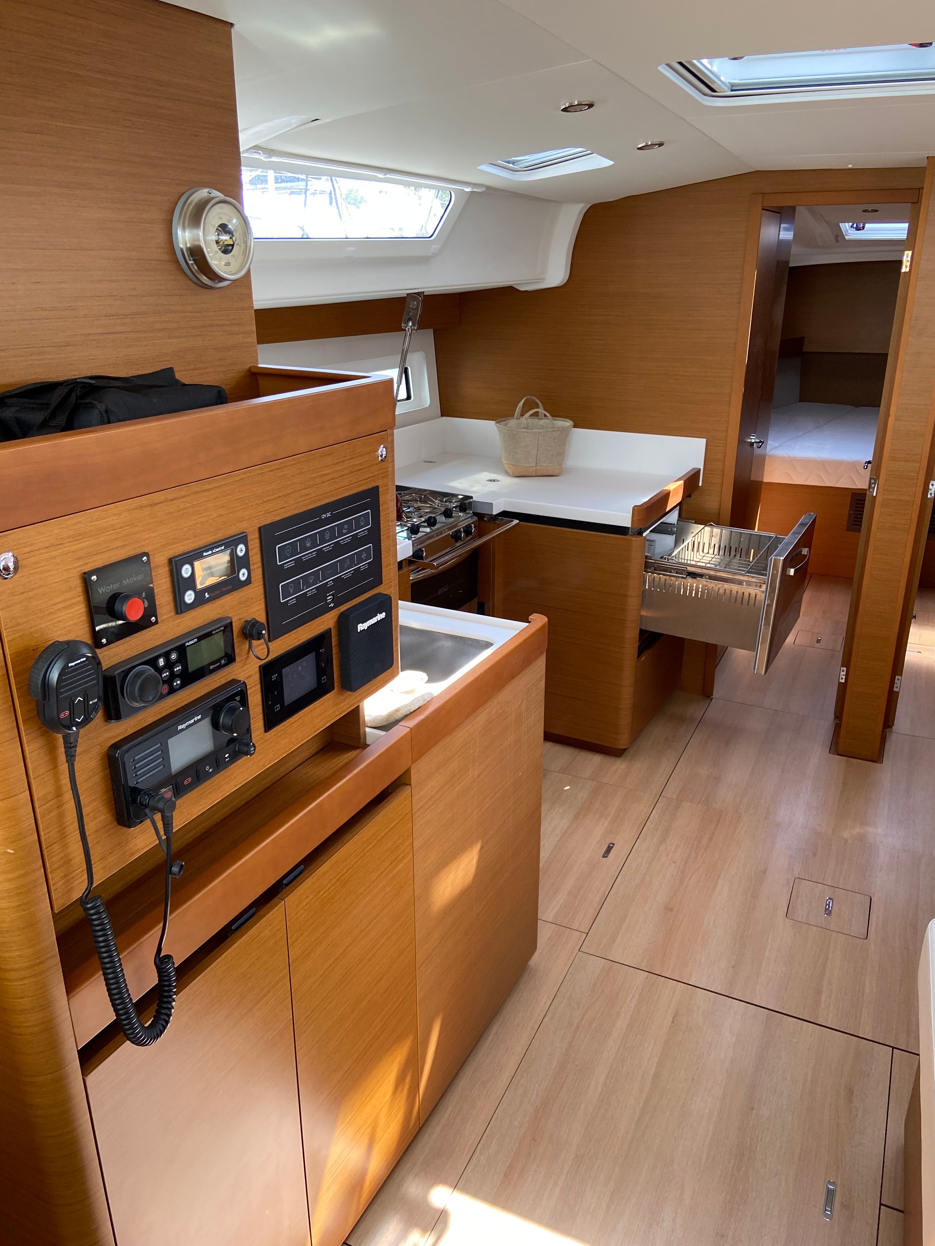 Jeanneau Sun Odyssey 490 | Wu Wei