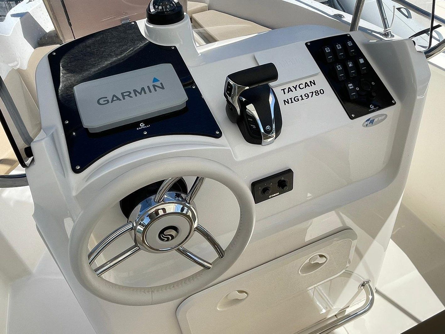 Capelli 21 Open | Taycan