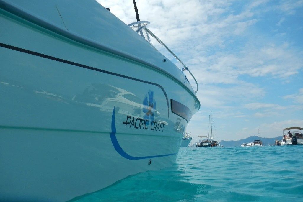 Pacific Craft 700 | STITCH