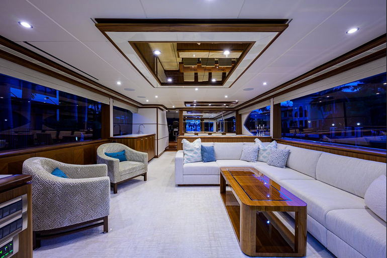 Ocean Alexander 85 | Chillin