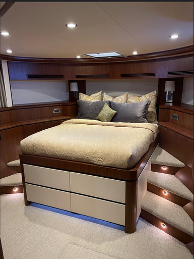 Ocean Alexander 85 | Chillin