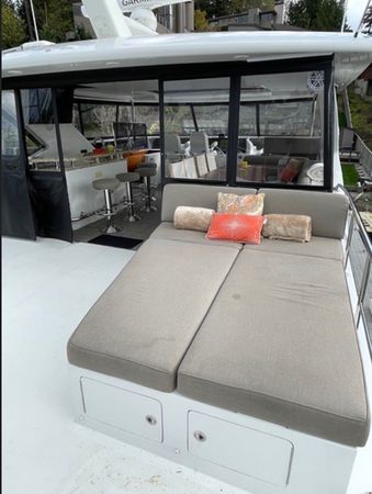 Ocean Alexander 85 | Chillin