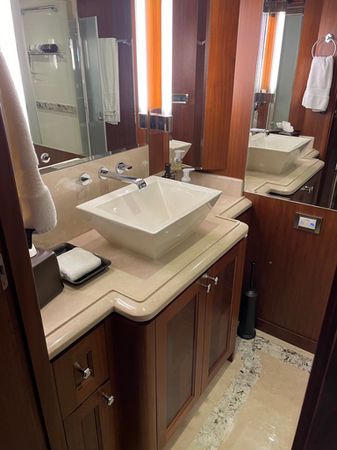 Ocean Alexander 85 | Chillin