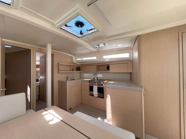Beneteau Oceanis 40.1 | Neda