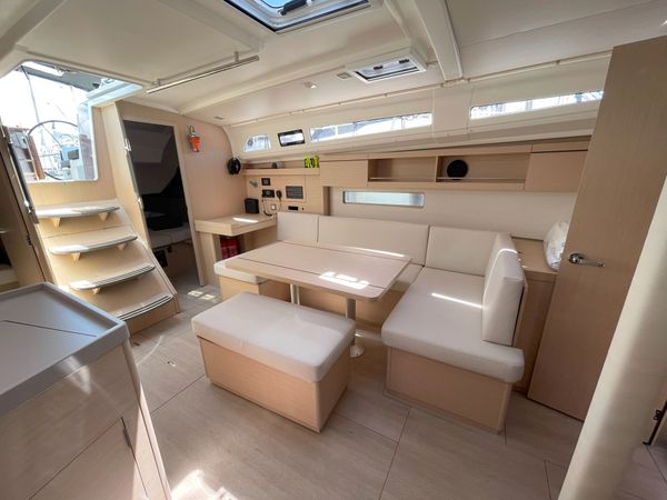 Beneteau Oceanis 40.1 | Neda
