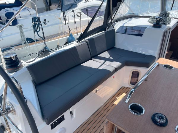 Beneteau Oceanis 40.1 | Neda