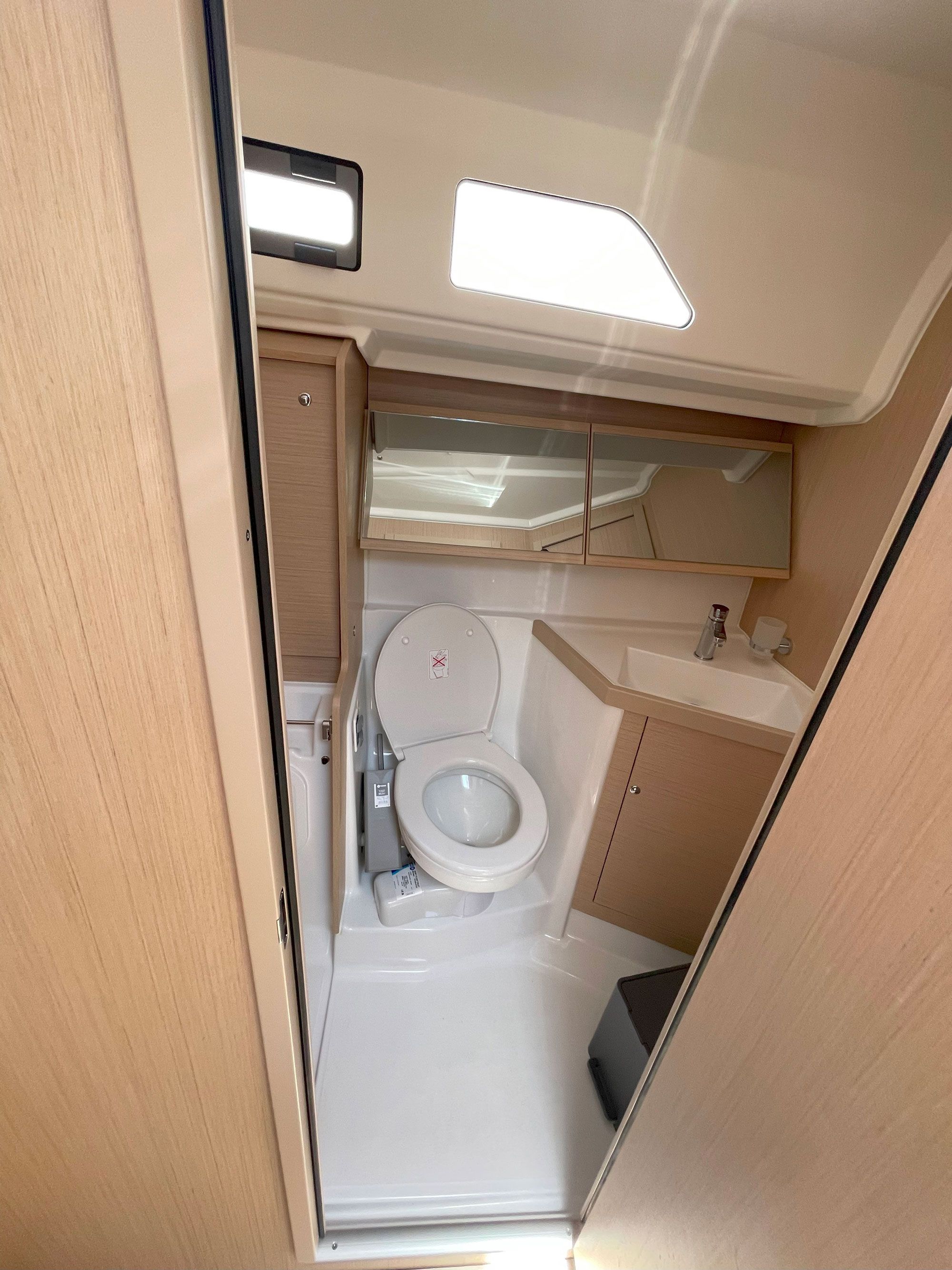 Beneteau Oceanis 40.1 | Neda