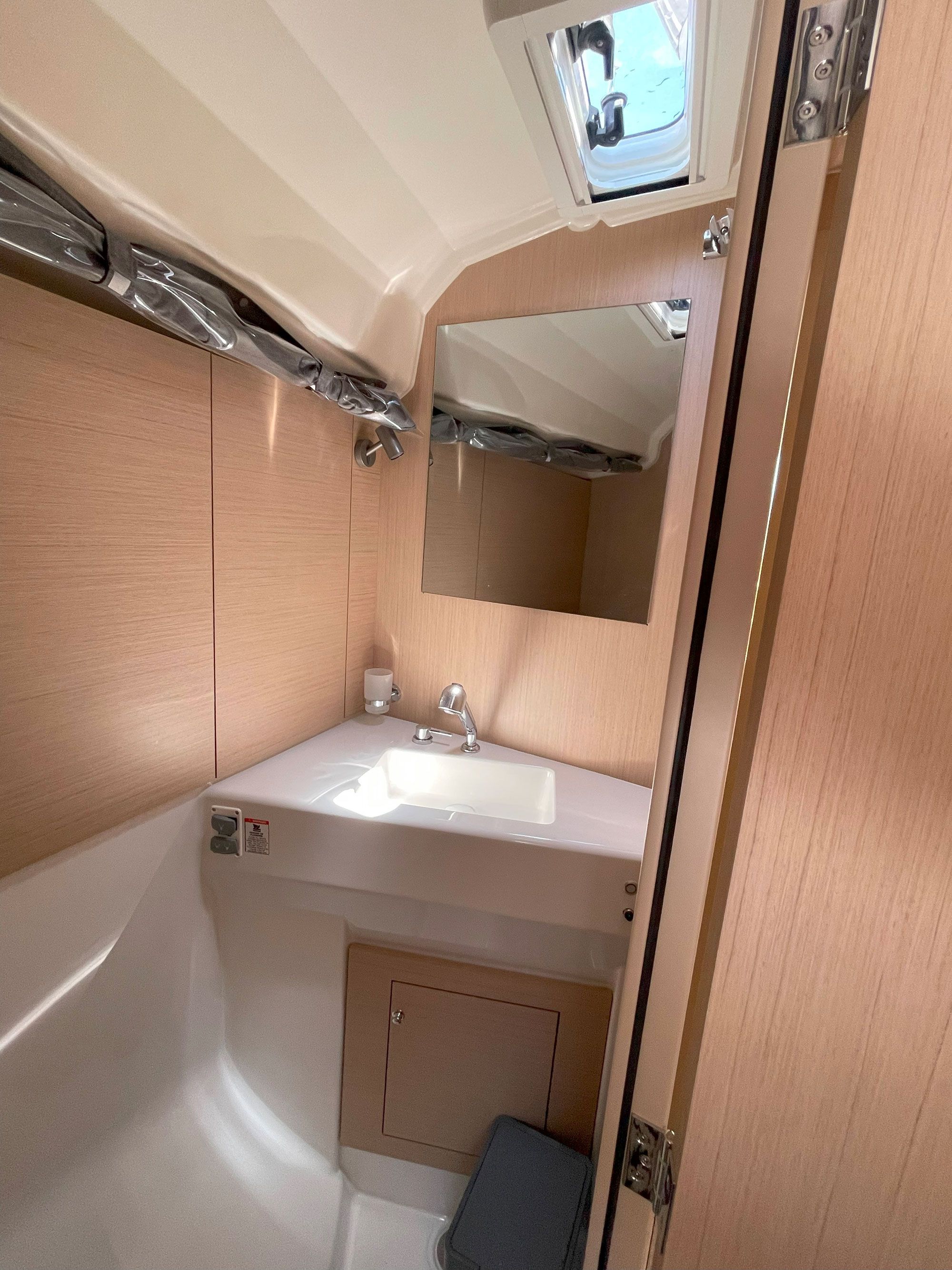 Beneteau Oceanis 40.1 | Neda