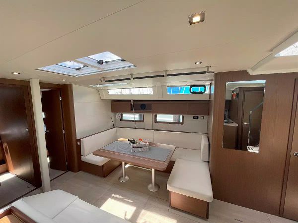 Beneteau Oceanis 51.1 | Glafki