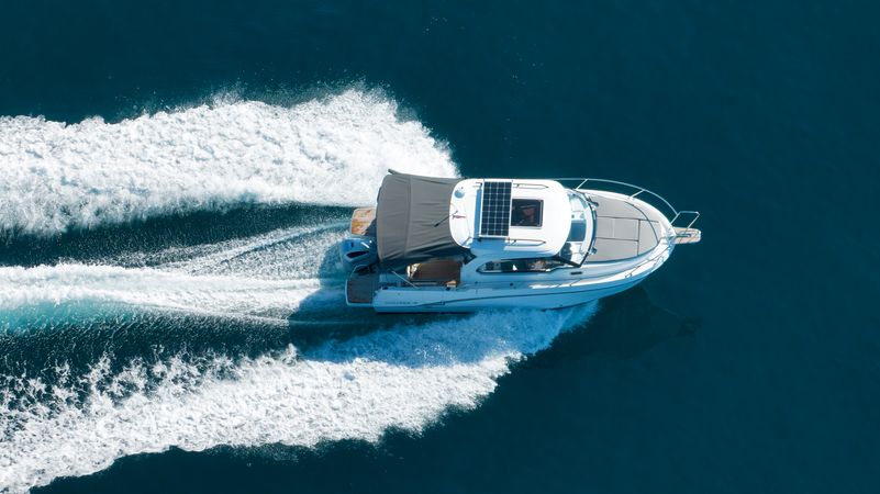 Beneteau Antares 8 | Setemana 2