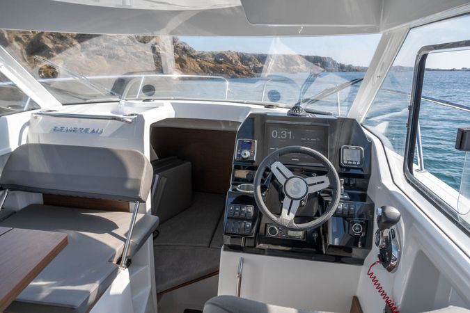 Beneteau Antares 8 | Setemana 3