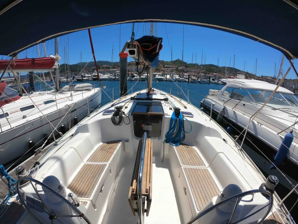 Dufour 385 | Machimbombo