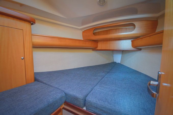 Northman Maxus 33 | 14