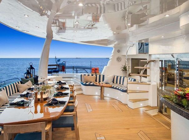 Prout 83 | Blue Gryphon