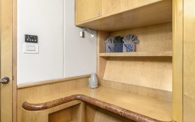 Prout 83 | Blue Gryphon