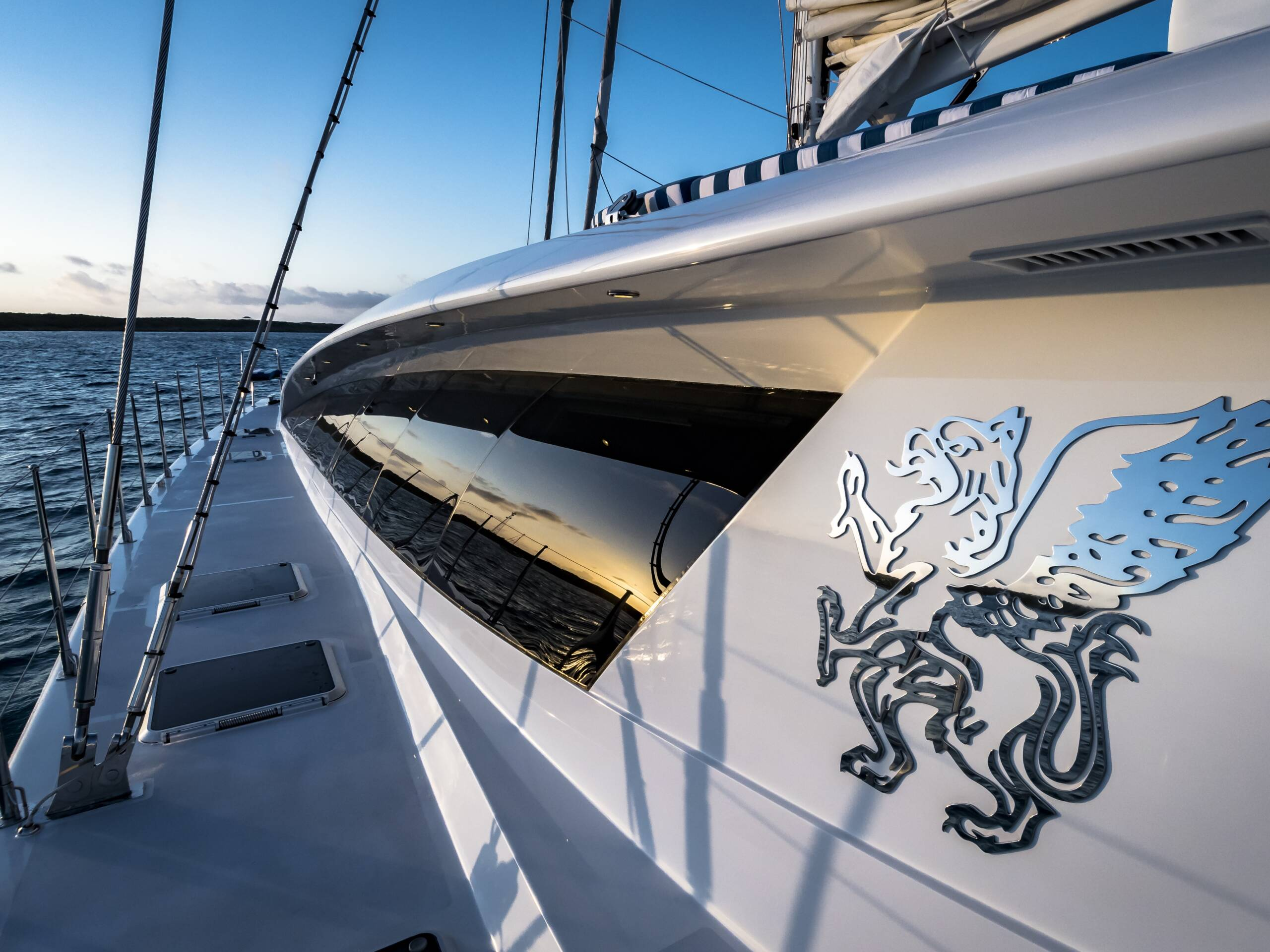 Prout 83 | Blue Gryphon