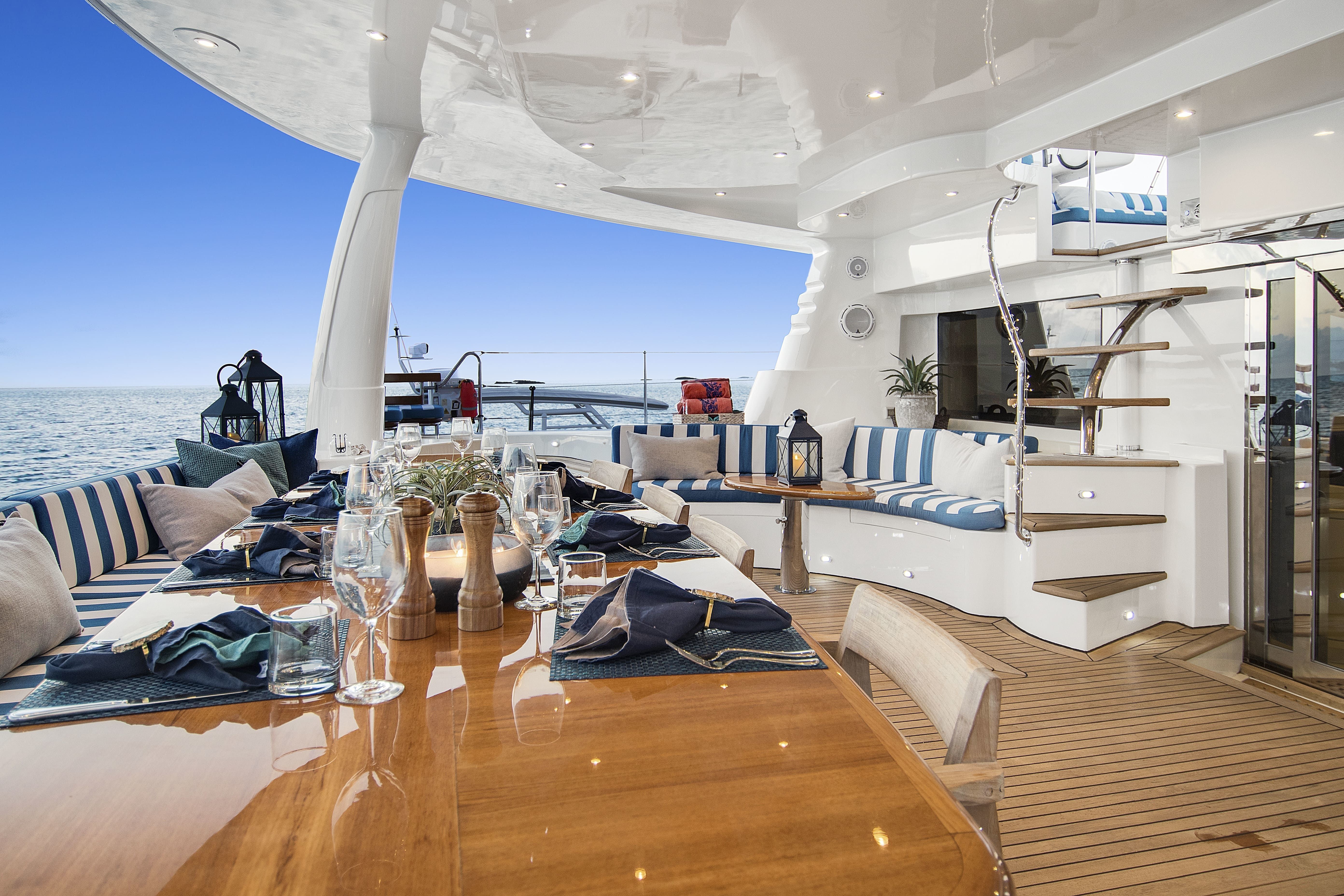 Prout 83 | Blue Gryphon