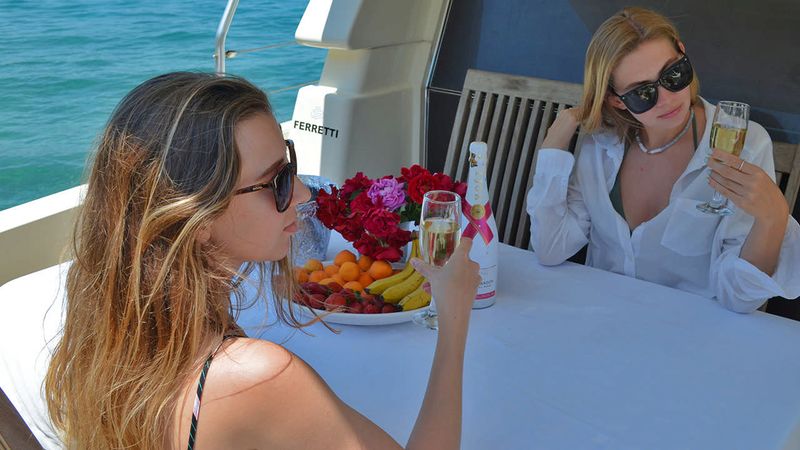 Ferretti 44 | Free Day