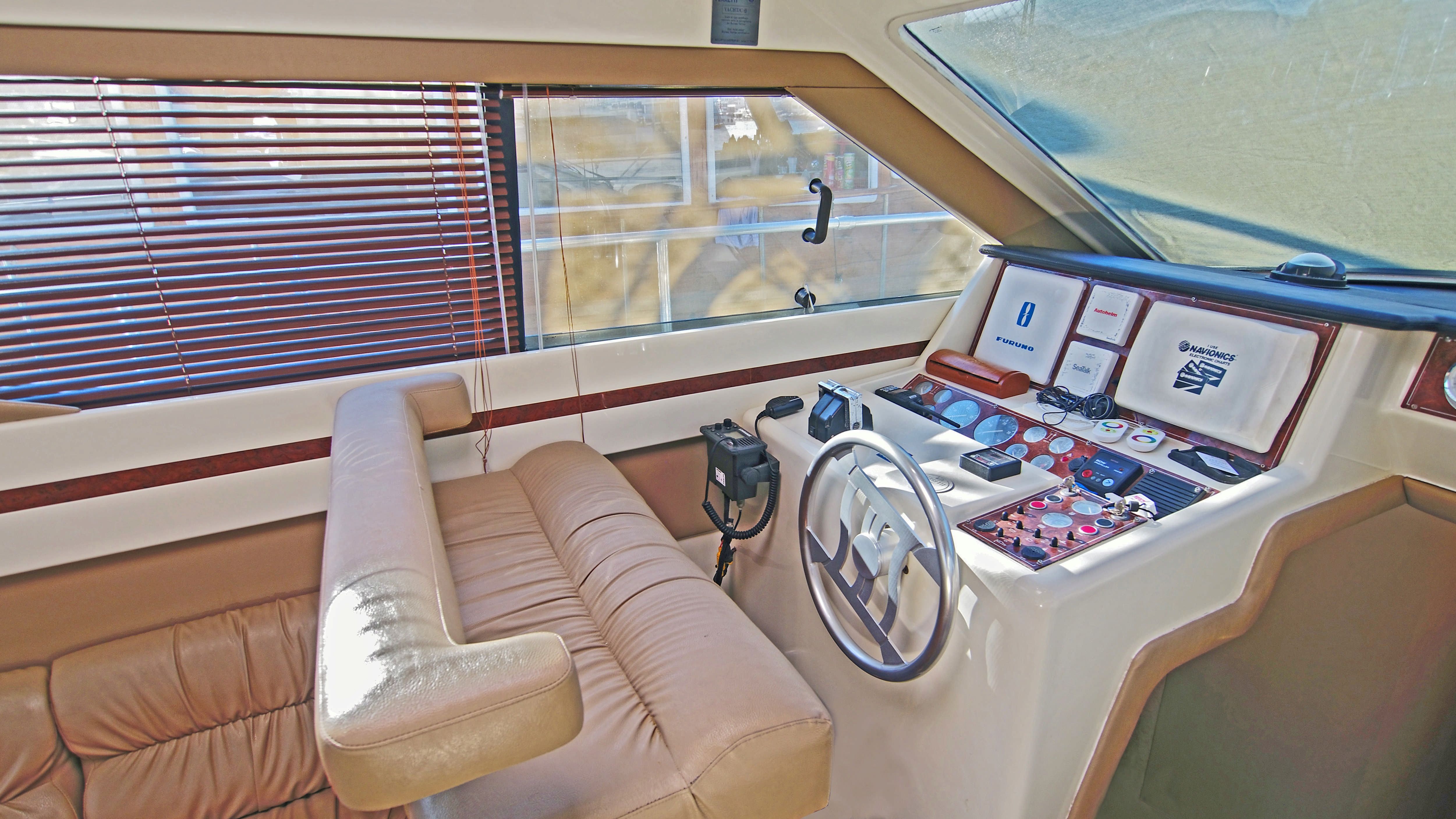 Ferretti 44 | Free Day