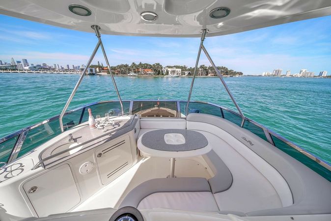 Sea Ray 52 | Serenity